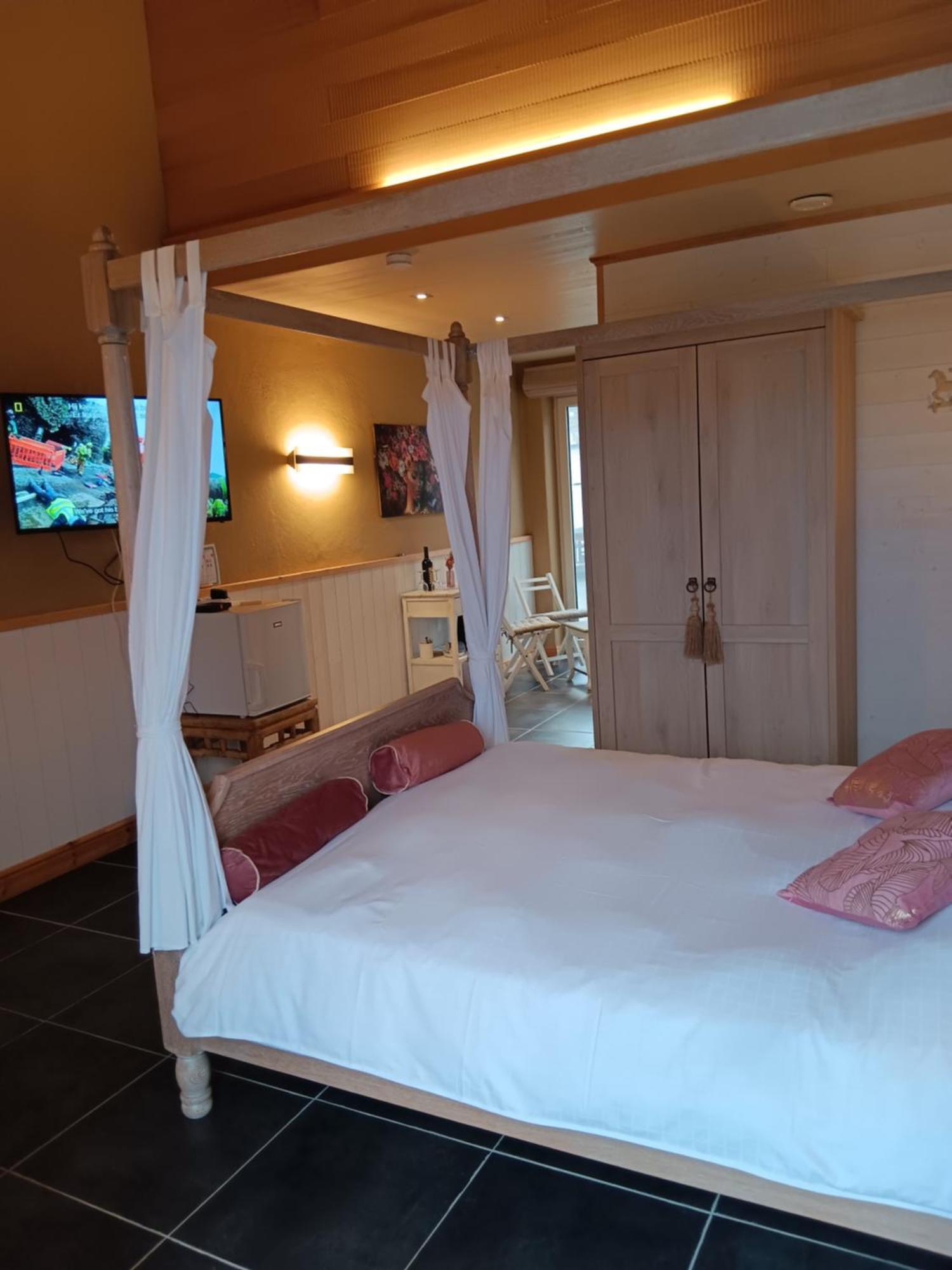 B&B Quarterhouse Moerkerke Экстерьер фото